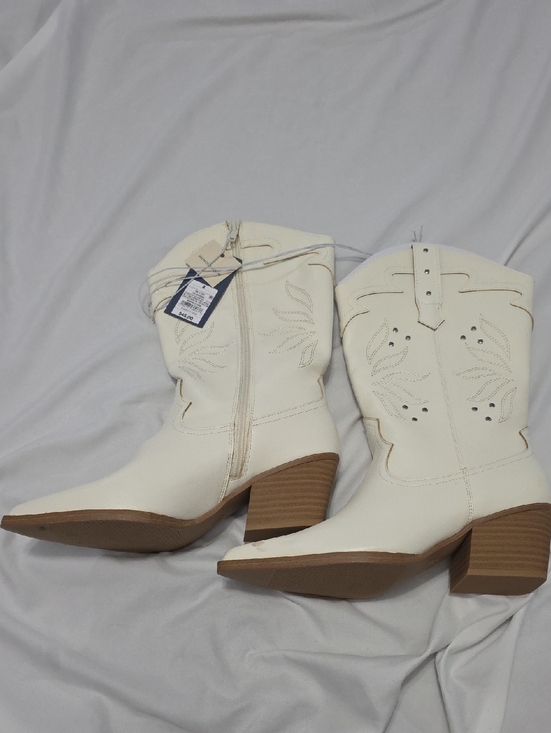 Universal Thread Shoes - Women's Cream Western Mid-Calf Cowboy Boots